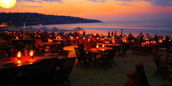 Sering Makan Terlalu Malam, Ini Bahayanya Bagi Kesehatan