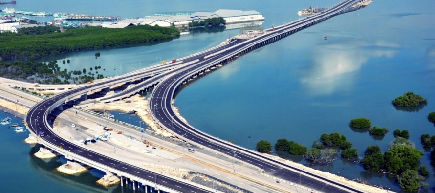 ini Dia, Jalan Raya Paling Unik Di Indonesia