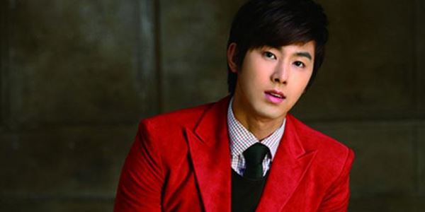Mulai Hari Ini, Yunho TVXQ Resmi Masuk Wamil