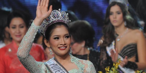 Inilah Foto Hot Anindya K Putri, Putri Indonesia 2015 yang Bikin geger
