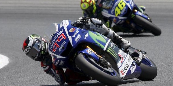 Valentino Rossi Berada di Posisi ke-4, Jorge Lorenzo Juara MotoGP 2015