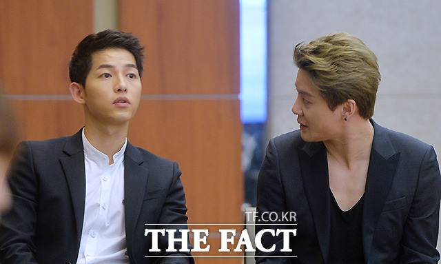 Junsu JYJ & Song Joong Ki Siapkan OST ‘Descendants of the Sun’