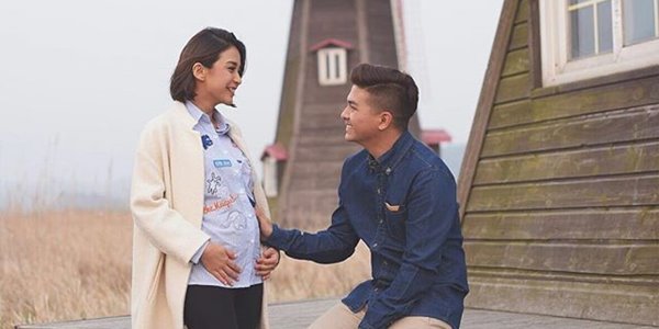 Unggah Foto Hamil, Chelsea Olivia dan Glenn Siap Jadi Orangtua