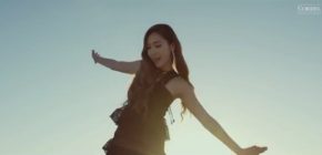 Jessica Jung Merilis Mini Album Solo "With Love, J" sekaligus MV Single "Fly"
