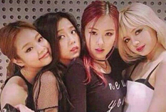Netizen Klaim Temukan Foto Girl Grup Baru YG Entertainment