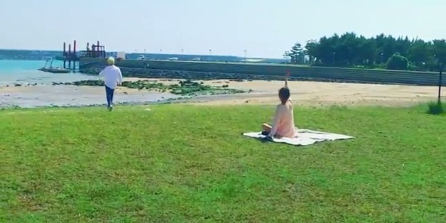 Jung Ah eks After School feat Rapper J-Star Kencan “Spring Summer”