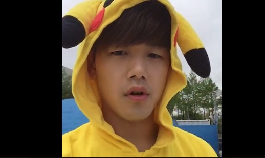 Terserang Demam Pokemon Go, Eric Nam Cosplay Jadi Pikachu