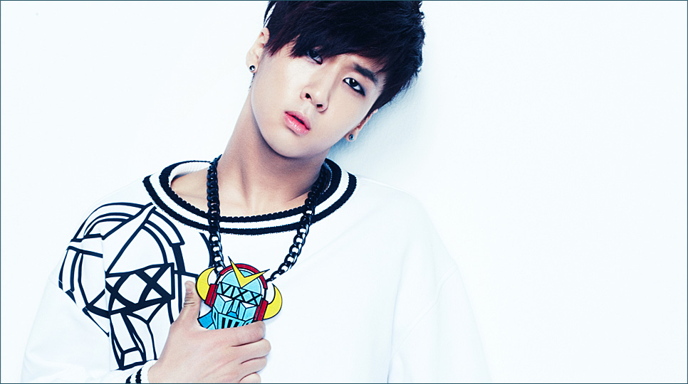 Ravi VIXX Rangkul Manja Cewek Cantik, Pacar Baru?