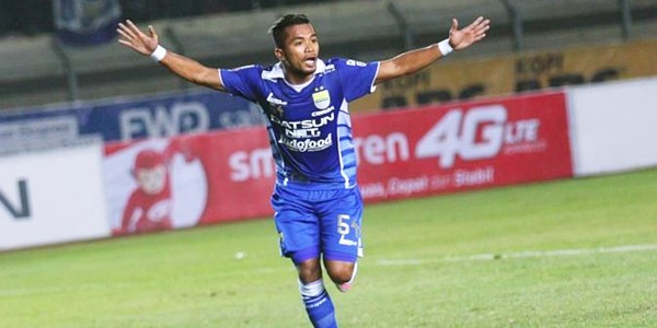 Tak Kunjung Beri Jawaban, Zulham Zamrun Dicoret dari Persib Bandung