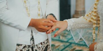 5 Rekomendasi Cincin Nikah Emas Terbaik, Cek Koleksi Unik di Blibli!