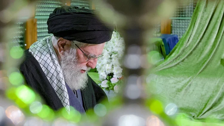 Mojtaba Khamenei Menghadapi Tantangan Besar Setelah Kematian Ayatollah Ali Khamenei